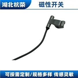 CS1-B8气缸磁性开关的接线方法