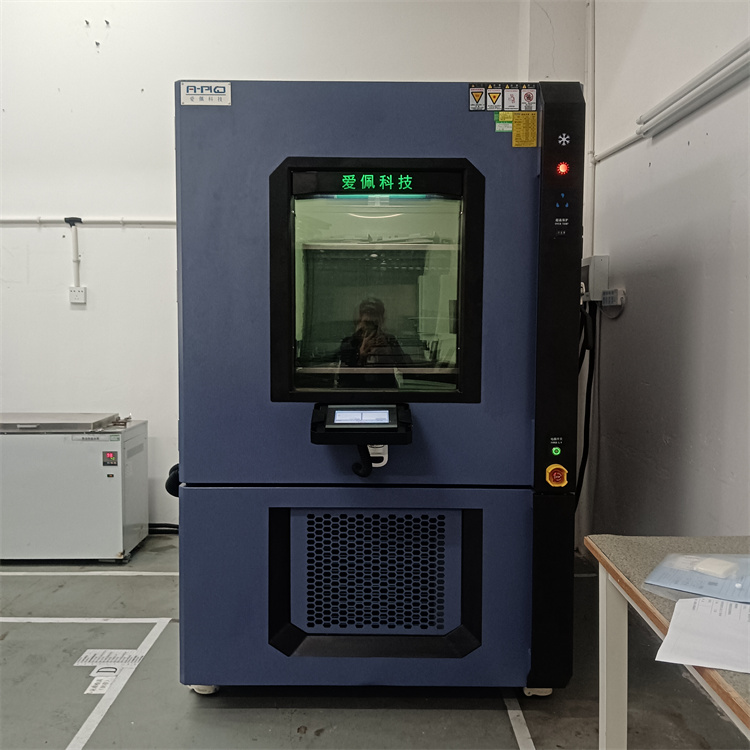 1000L 05.jpg